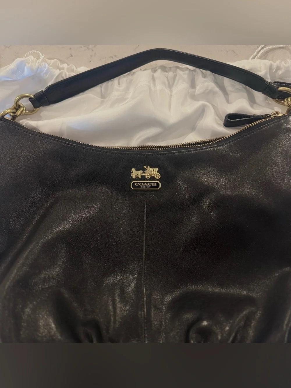 Vintage Coach Madison Hobo Black Leather Bag Gold Carriage Hardware 15959